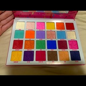Jeffrey Star Eyeshadow Pallet